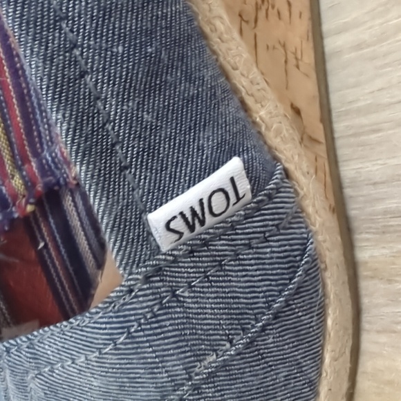 TOMS WEDGE SANDALS WOMEN'S US 9 - Picture 5 of 6